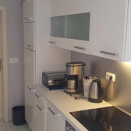 Apartment Anka Okrug Gornji *