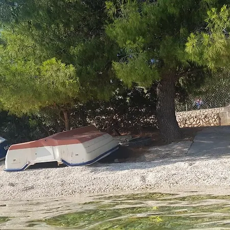 Anka Okrug Gornji Trogir